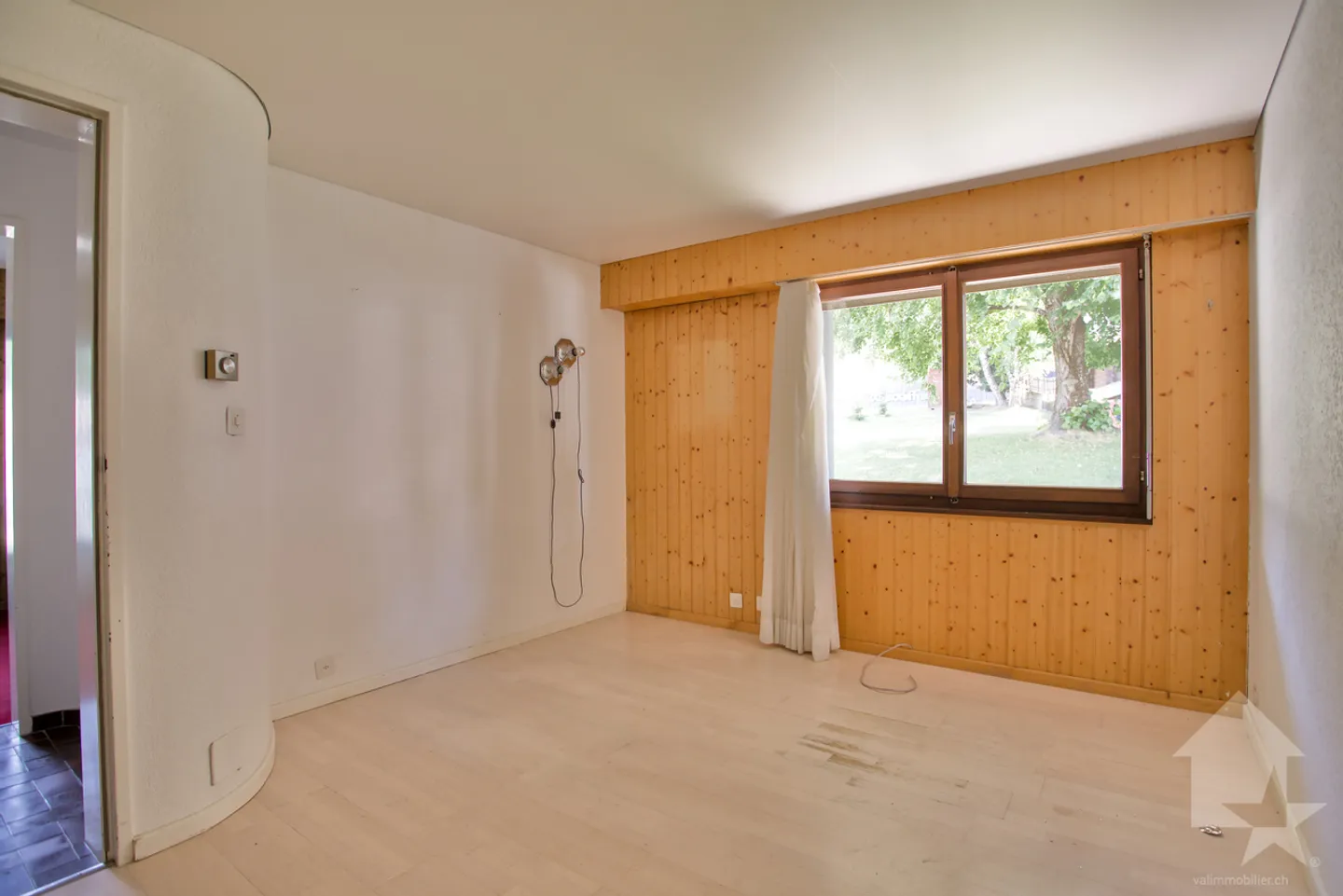 Large 5.5-room apartment to renovate, 140 m2, terrace - Photo 8 of 13