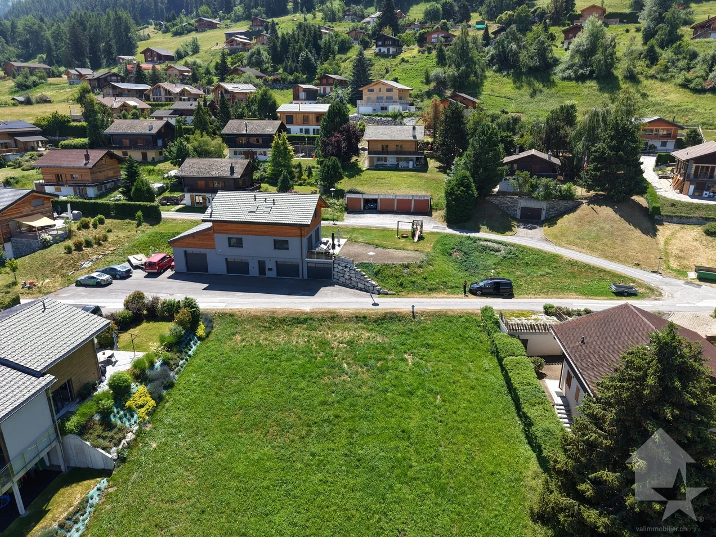 Außergewöhnliches Grundstück in Nax - Foto 3 von 7
