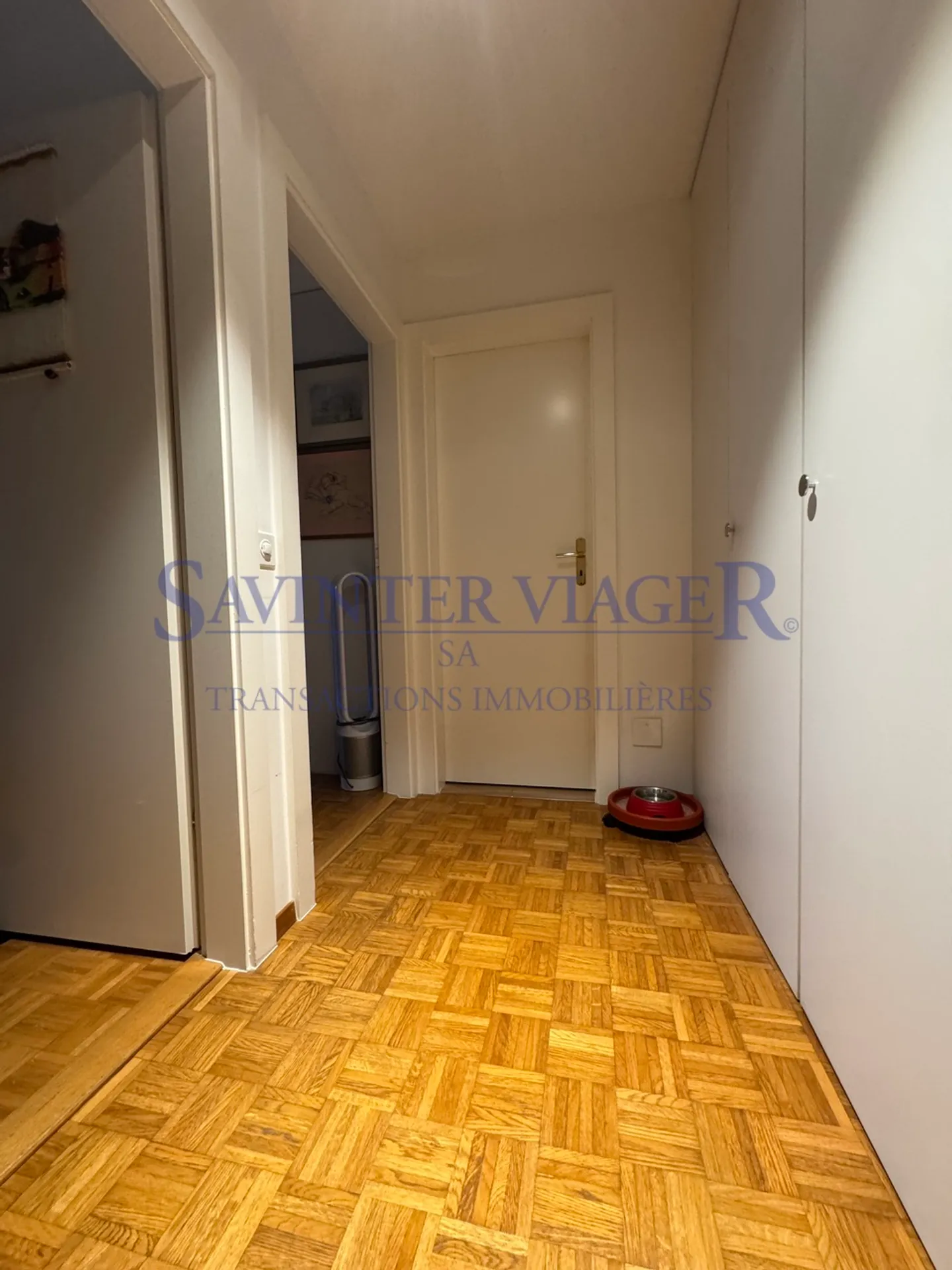 Beautiful apartment in occupied life annuity in a preserved environment - Photo 8 of 12