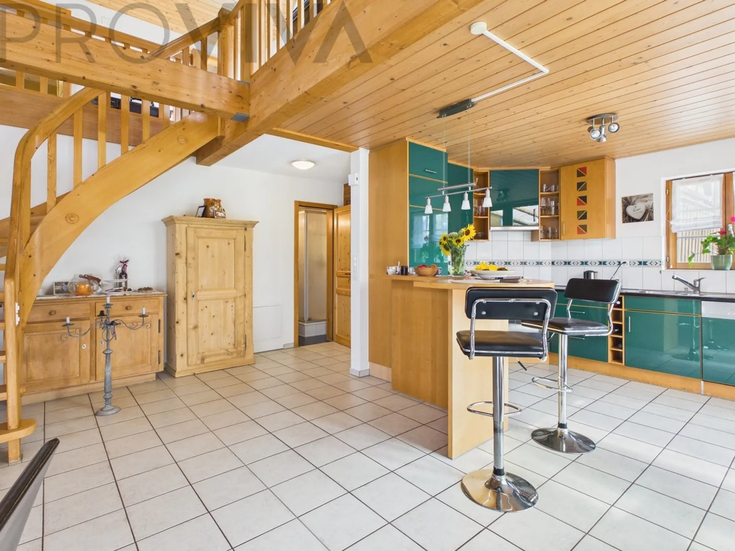 Duplex Moderne avec Patio Confortable - Photo 4 sur 9
