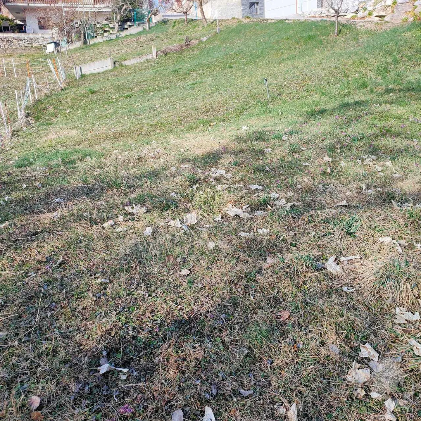 Magnificent plot in the center of the village of Chermignon-d'en-Haut - Photo 3 of 8