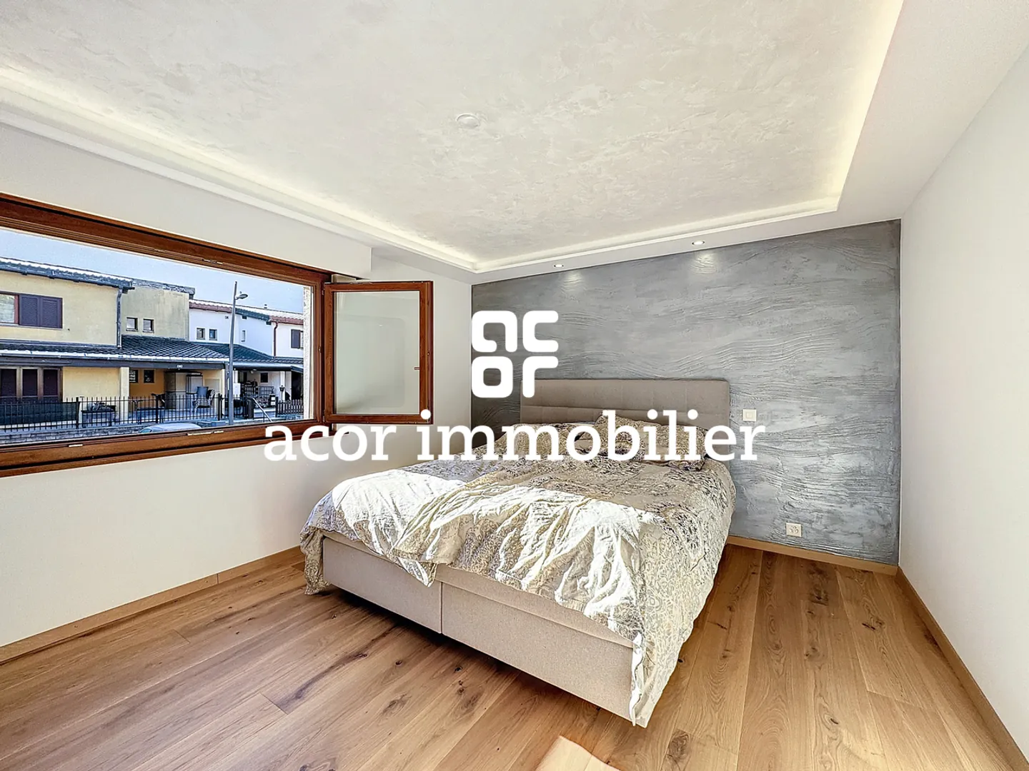 Grande Casa con Due Appartamenti - Foto 6 di 11