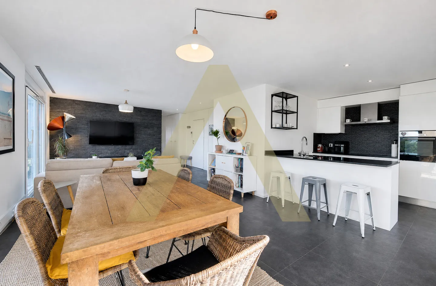 A pleasant family apartment with a view of the countryside - Photo 5 of 13