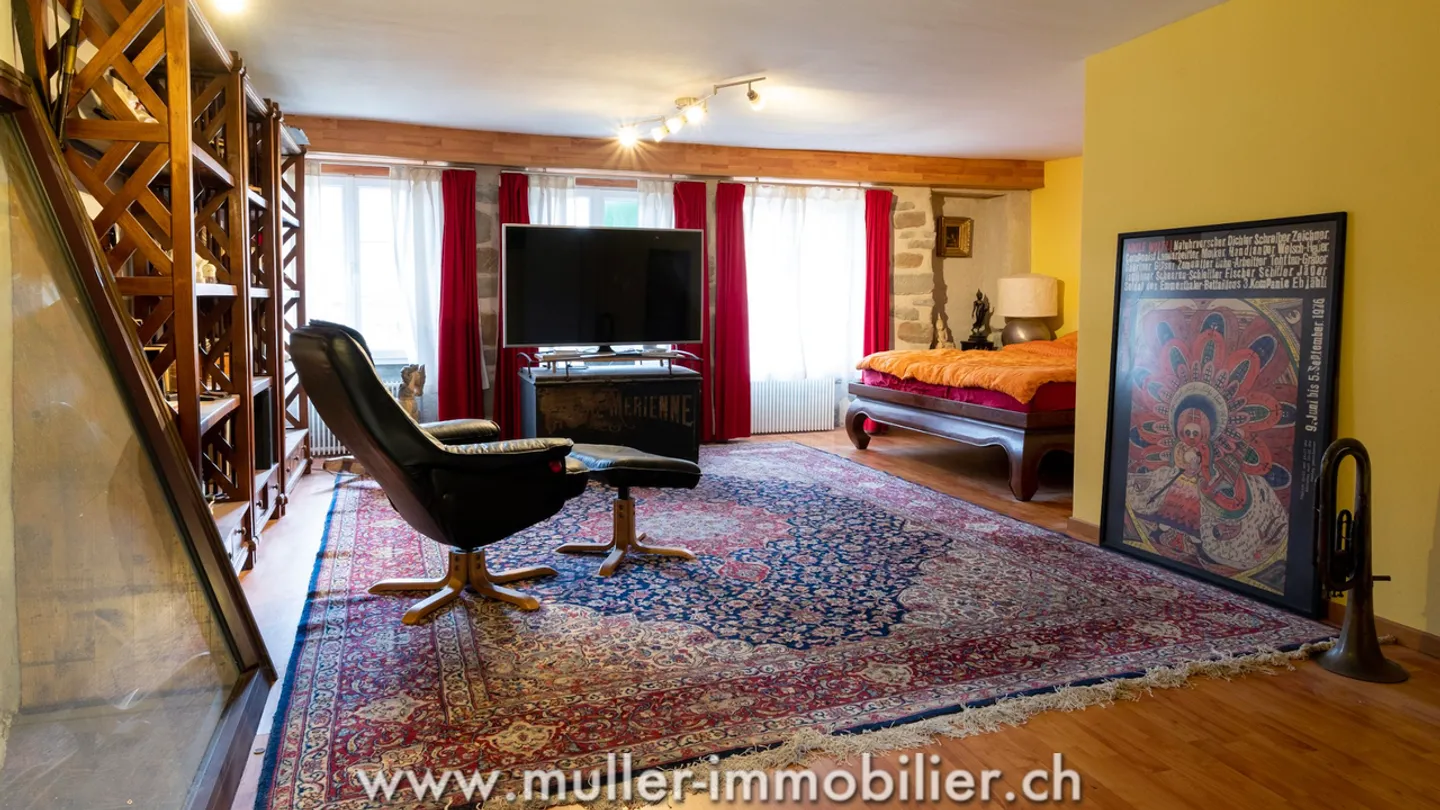 Historisches, superb renoviertes Haus mit 2 Wohnungen in Moudon - Foto 5 von 13