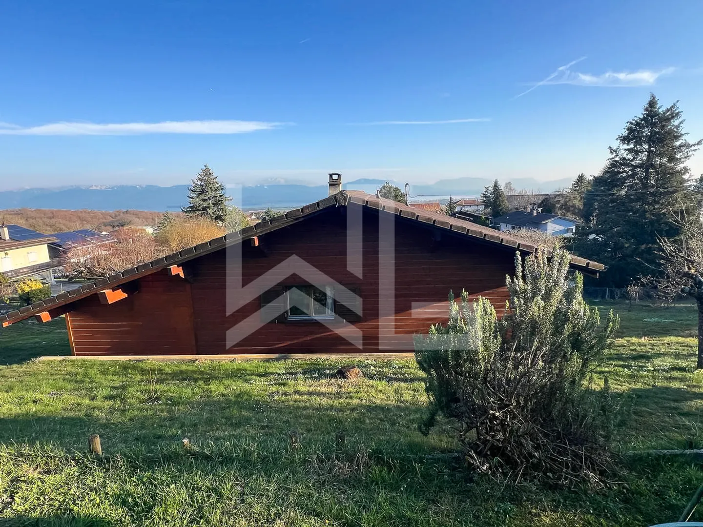 Charmantes Chalet mit Aussicht - begehrte Gegend - Foto 2 von 7