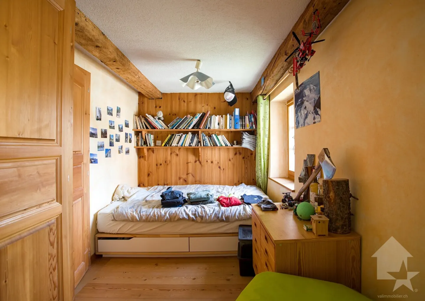 Chalet mit 5,5 Zimmern mit Charakter, 180 m2, sonnige Lage - Foto 9 von 13