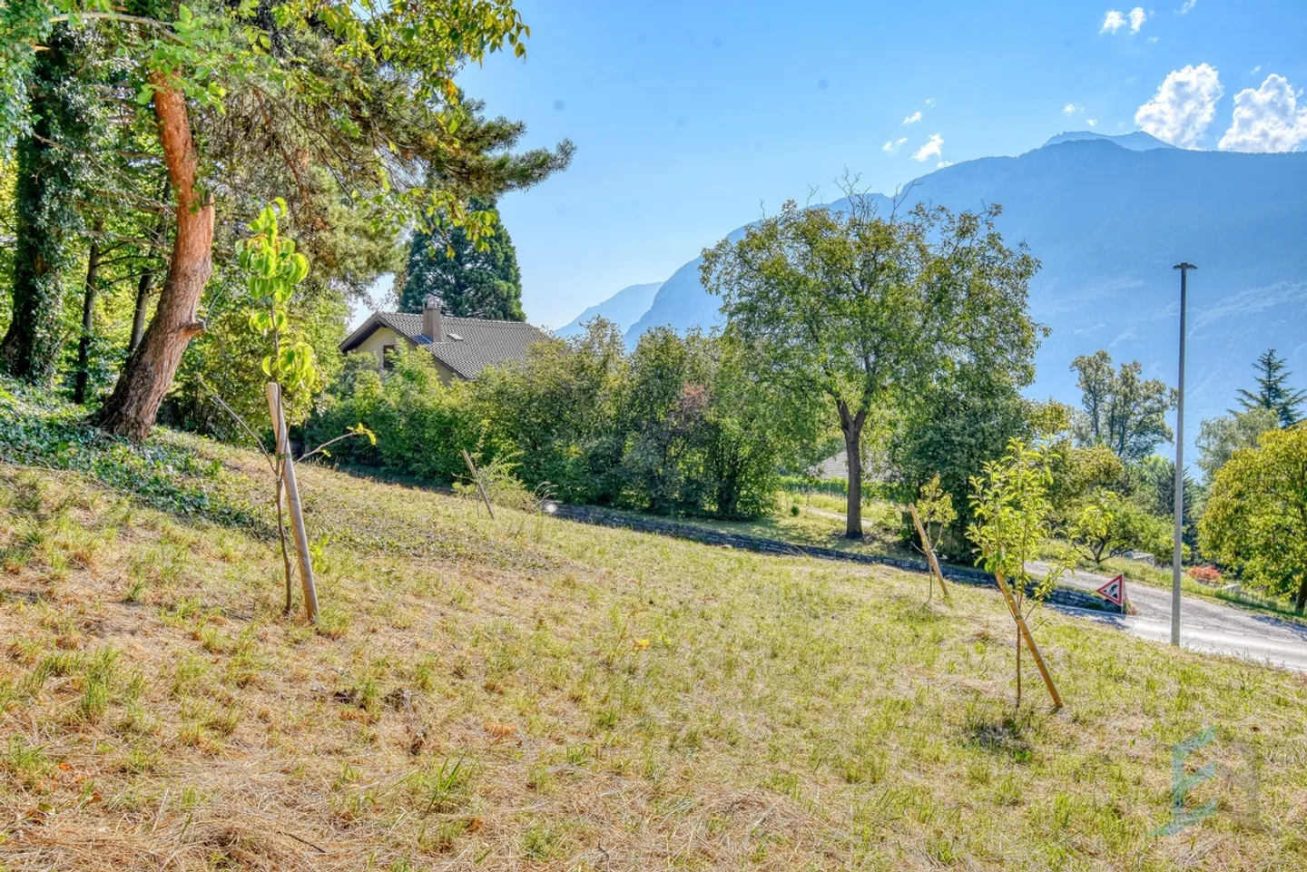 EXCLUSIVITE Magnifique terrain à bâtir de 670m² - Photo 7 sur 8