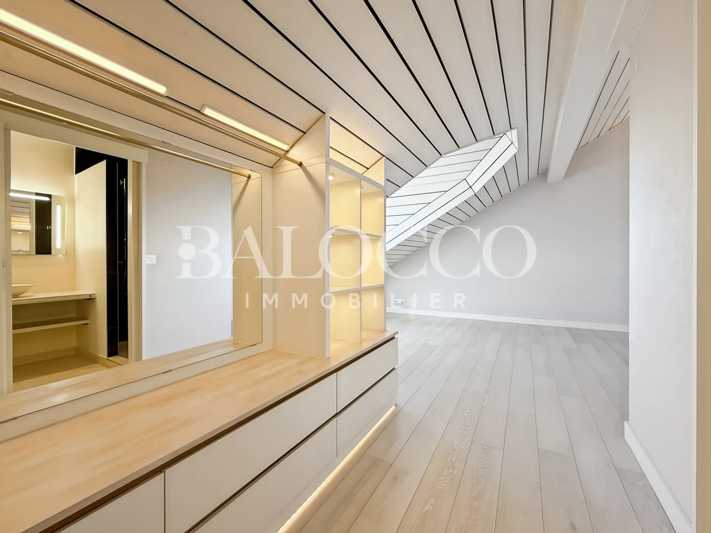 Appartement Duplex Charmant - Photo 5 sur 10