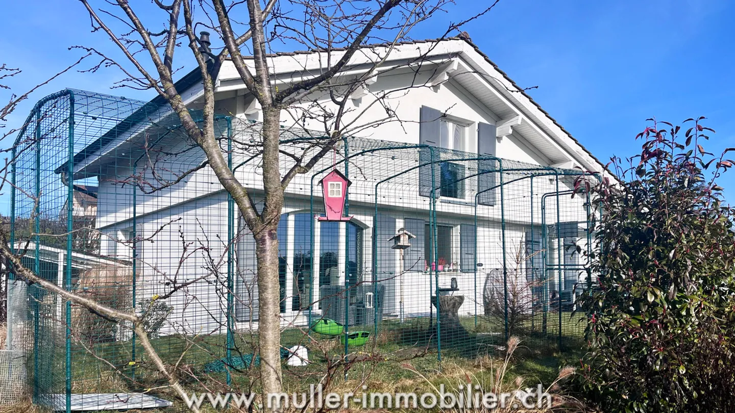 Charming individual villa on the edge of agricultural land - Photo 12 of 13