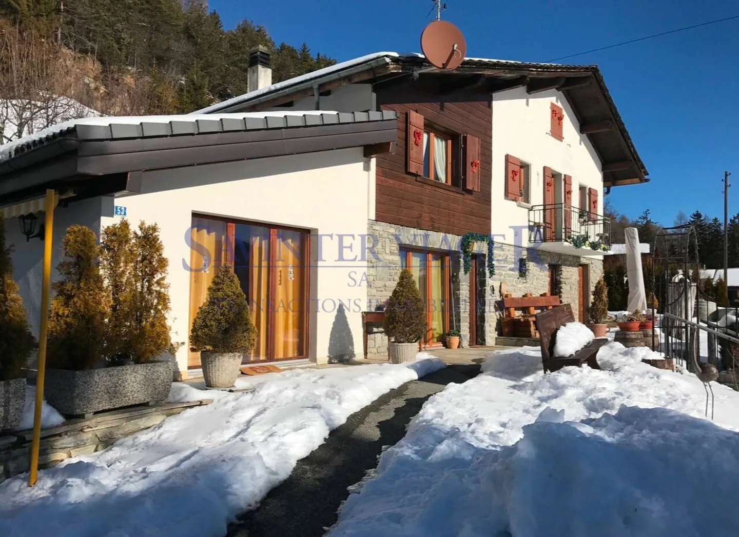 Savièse, Chalet rustique avec une magnifique vue - Viager occupé - Photo 1 sur 13
