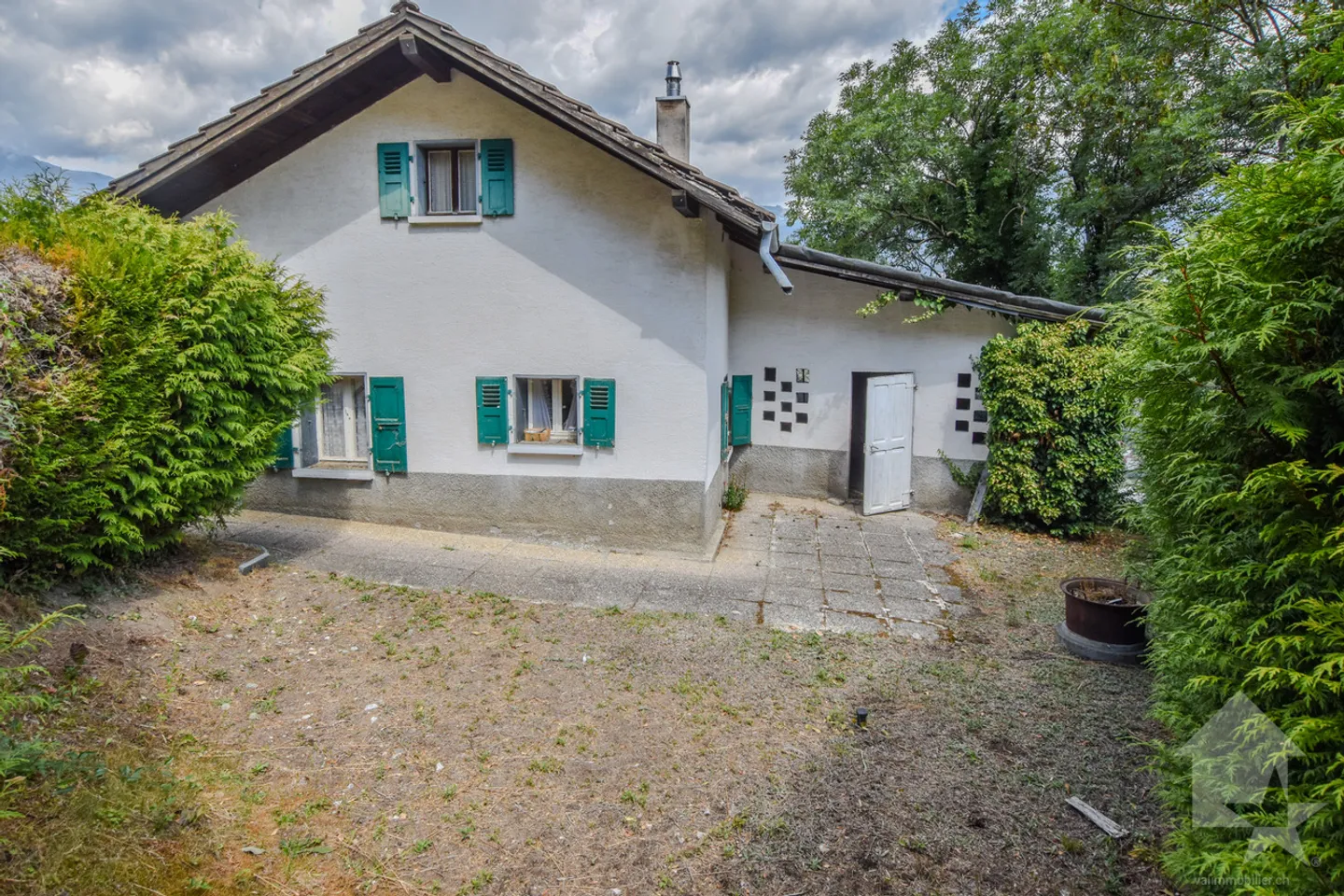 Small house to renovate - Photo 3 of 10