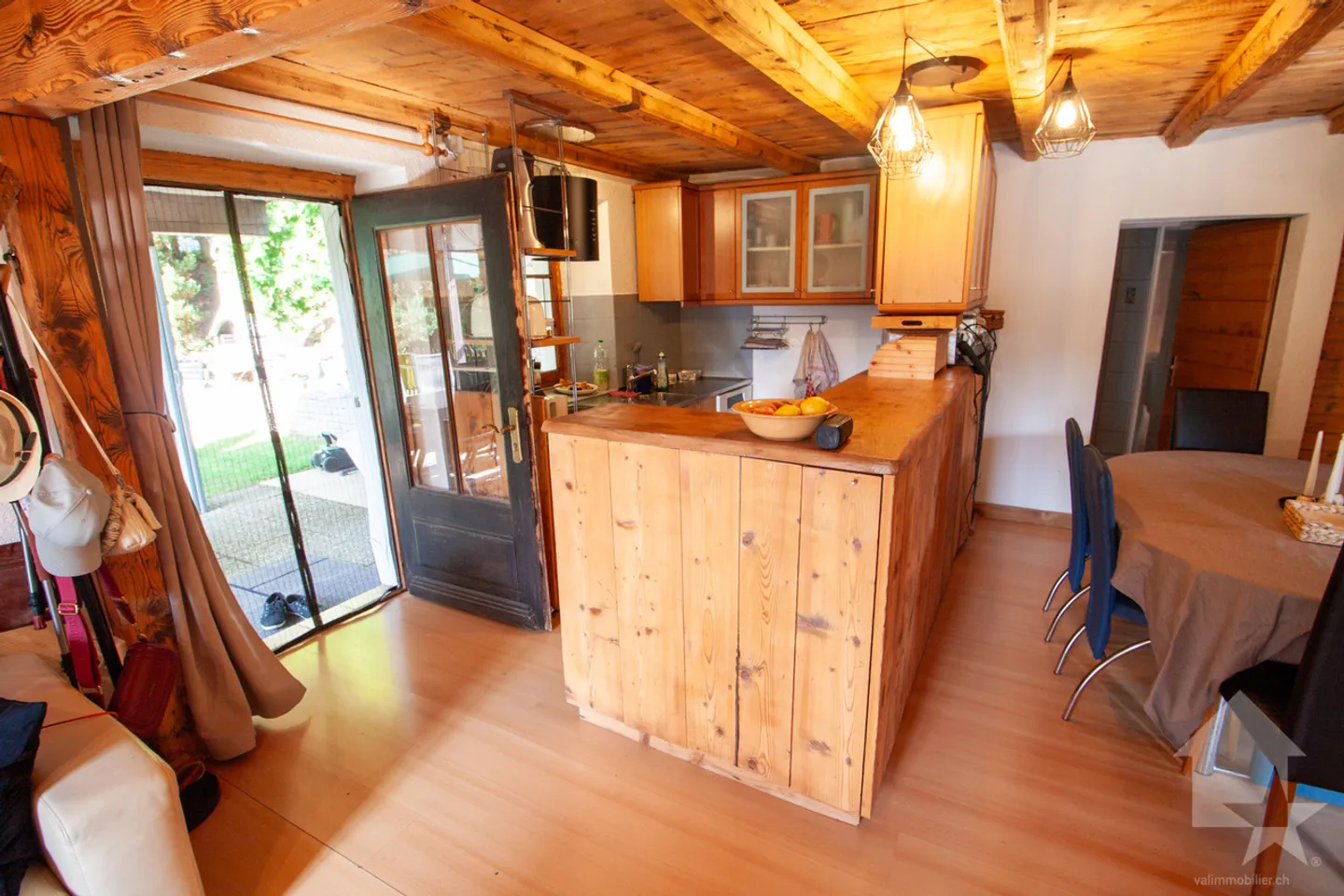 Appartement dans un petit chalet sur les Mayens de Conthey - Foto 5 di 12