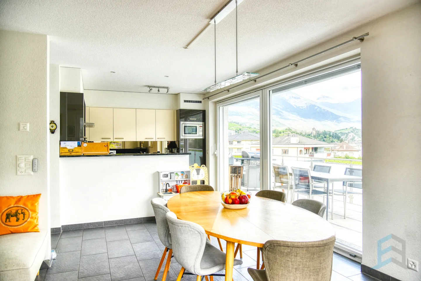 Charmante villa individuelle à Sierre - Photo 4 sur 13