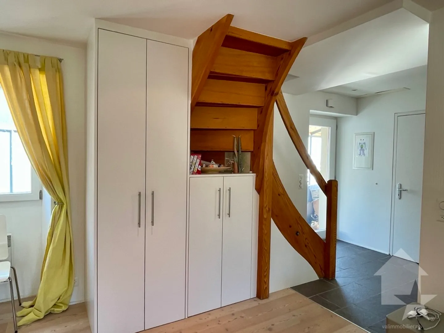 Old house partially transformed: 1 duplex and 1 level to be developed - Photo 9 of 13