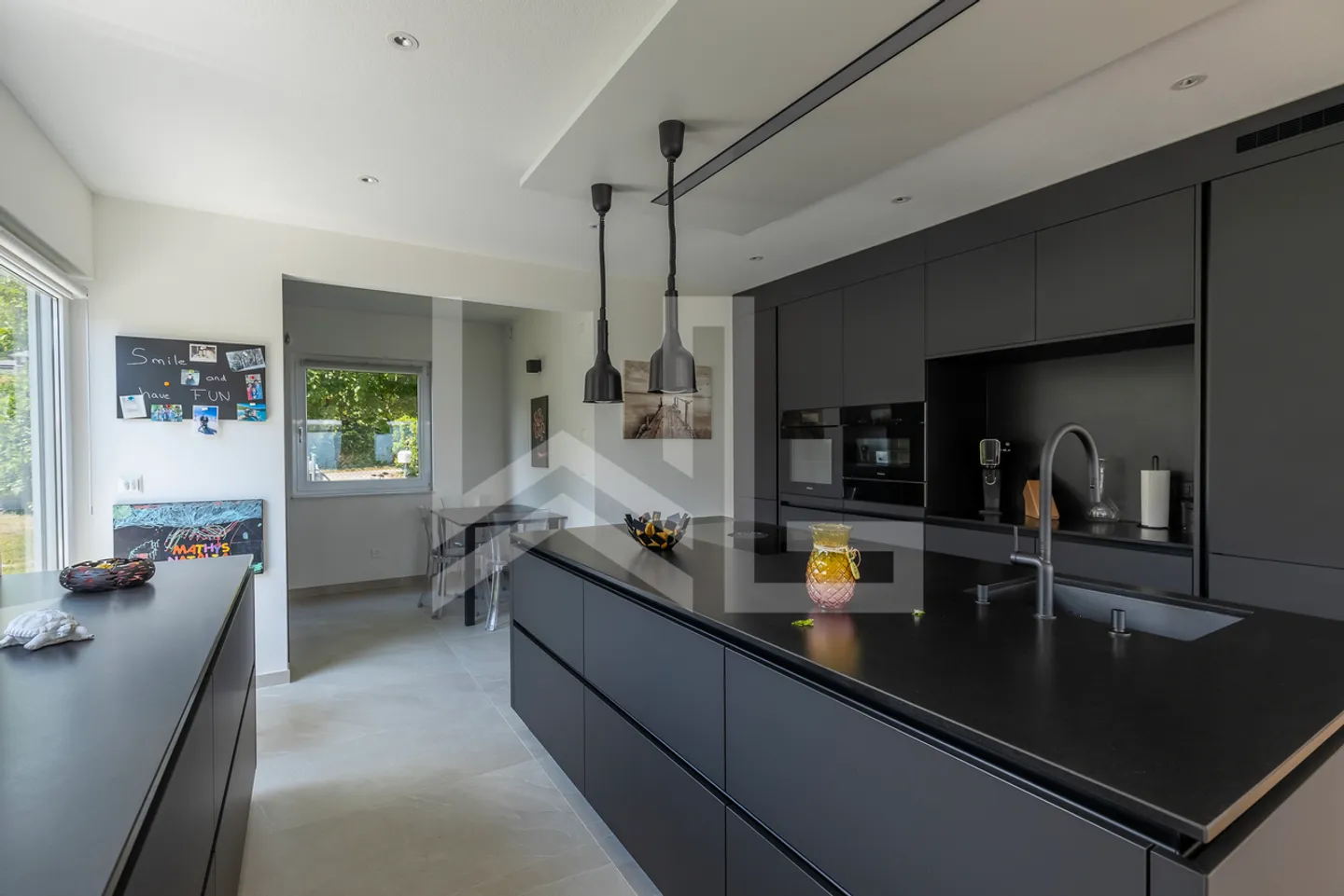 Contemporary Property with a View - Photo 8 of 13