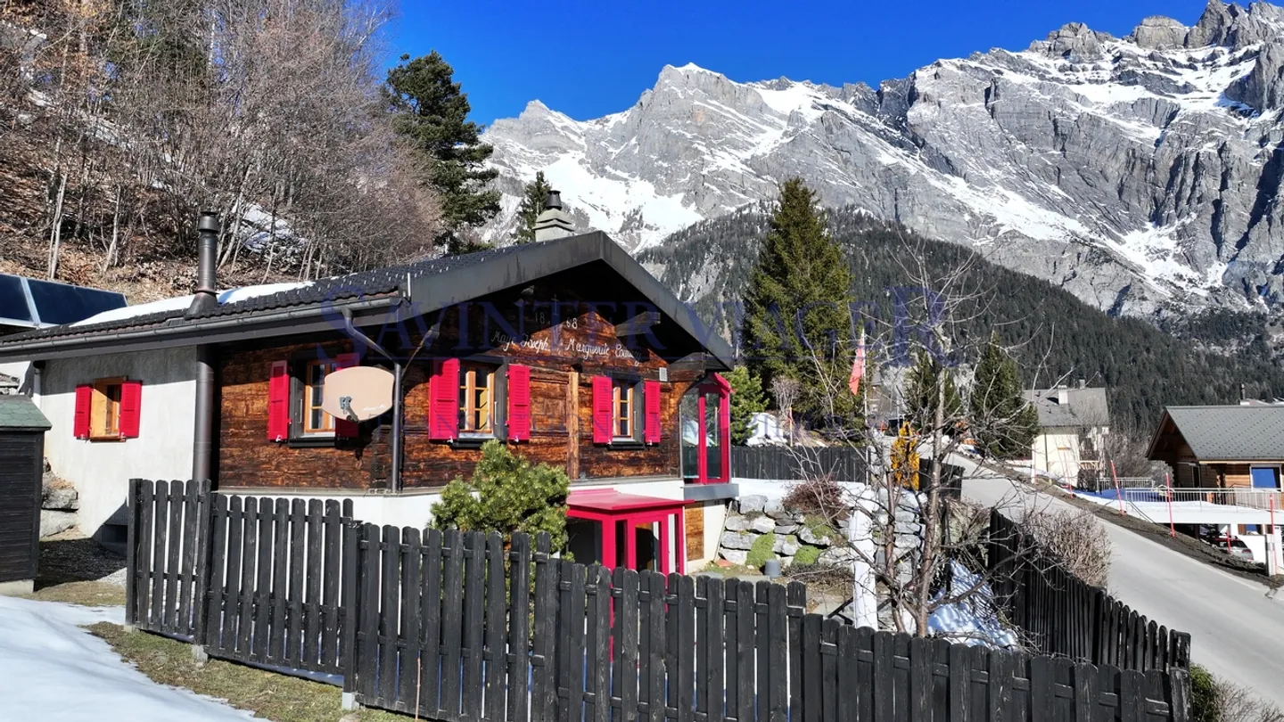 Mayens-de-Chamoson, Authentic Chalet - Occupied Life Annuity - Photo 2 of 13