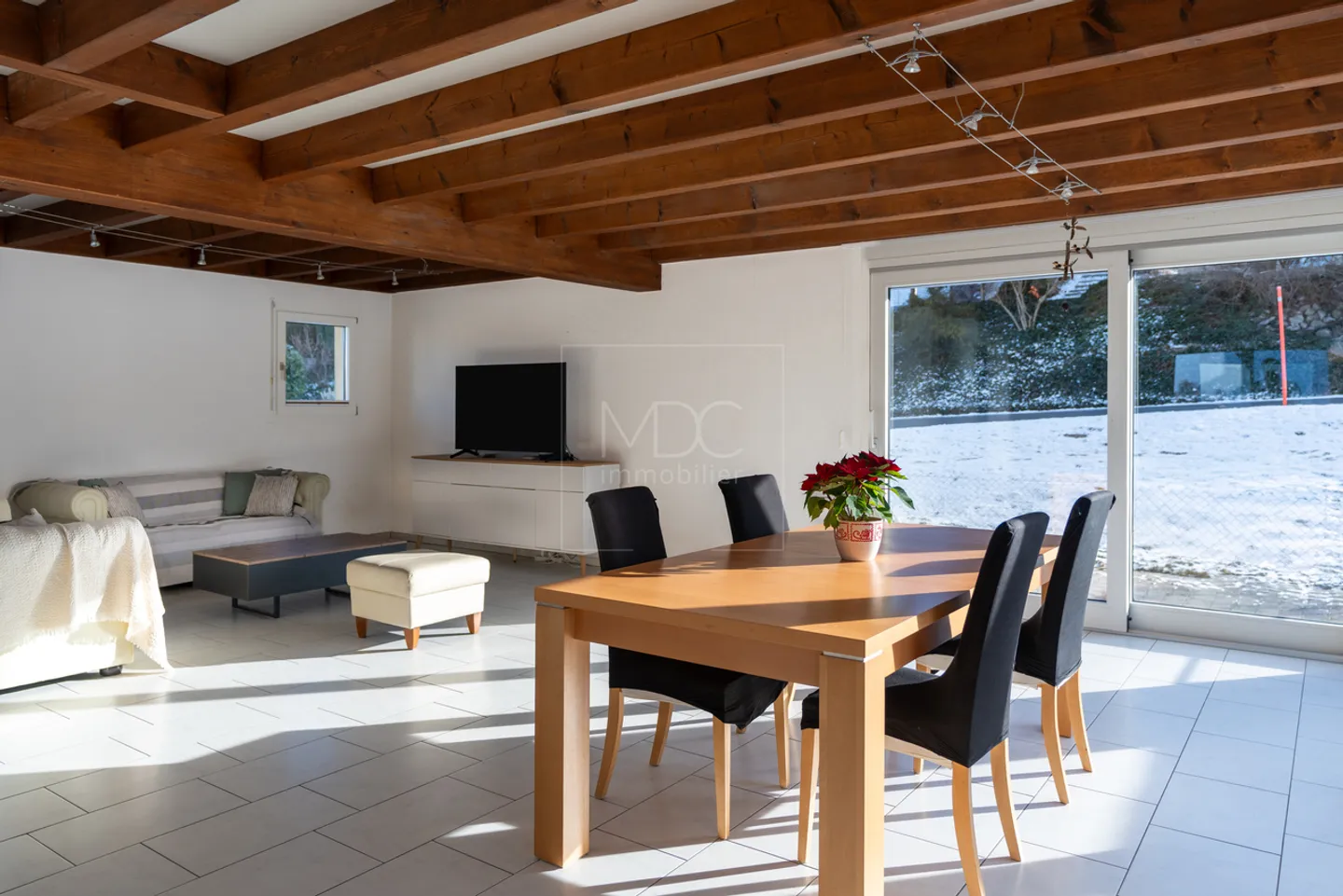 Geräumige Einzelvilla mit unabhängigem Studio in Farvagny - Foto 5 von 13