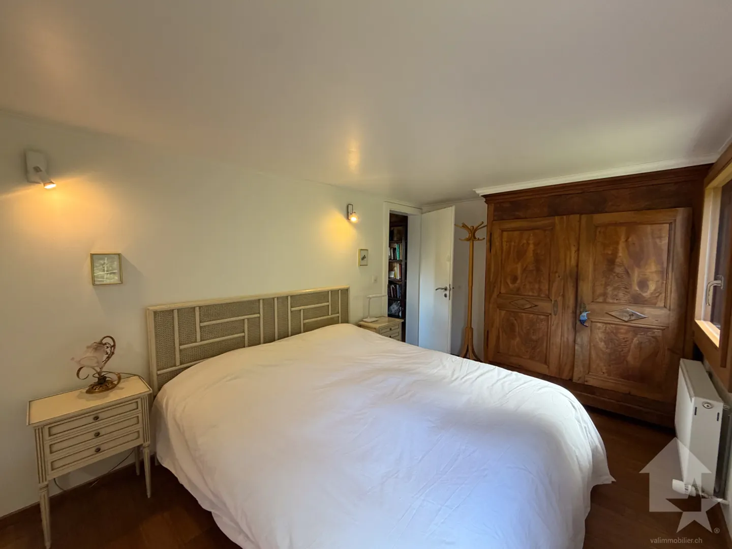 Charmantes Chalet ohne direkte Nachbarn und mit außergewöhnlichem Blick - Foto 7 von 13