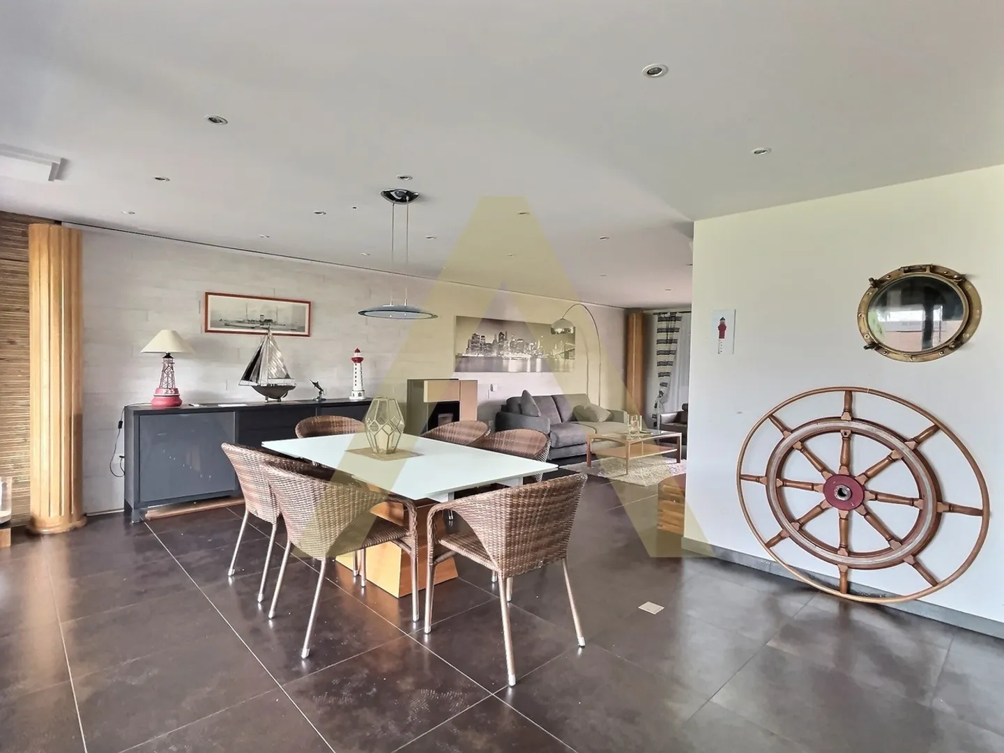 Charmante petite maison à deux pas du lac - Foto 4 di 11