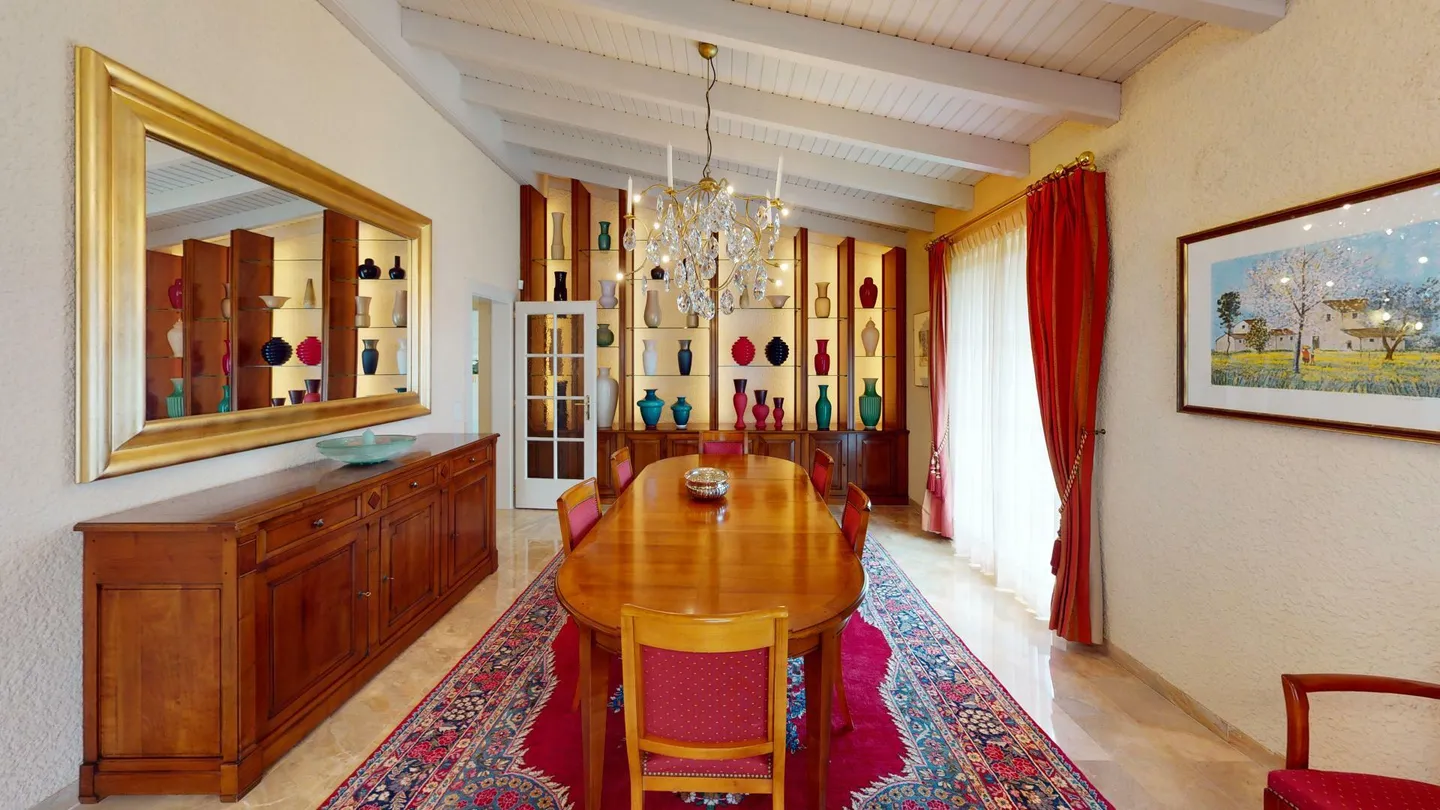 398 m2 abitabili - Casa familiare completamente ristrutturata! - Foto 4 di 5