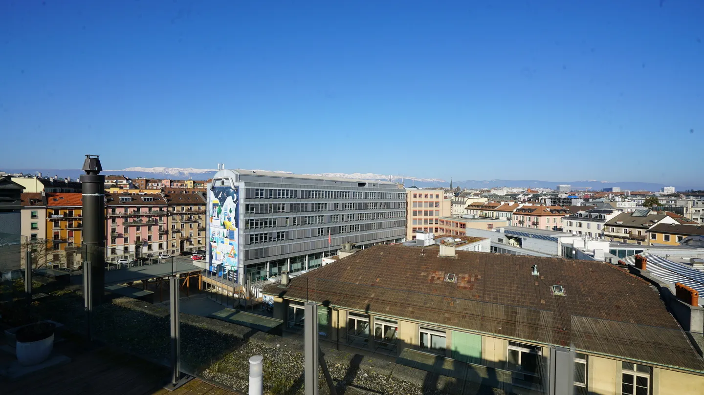 Vente en nom d'un lot de quatre appartements. - Photo 1 of 4