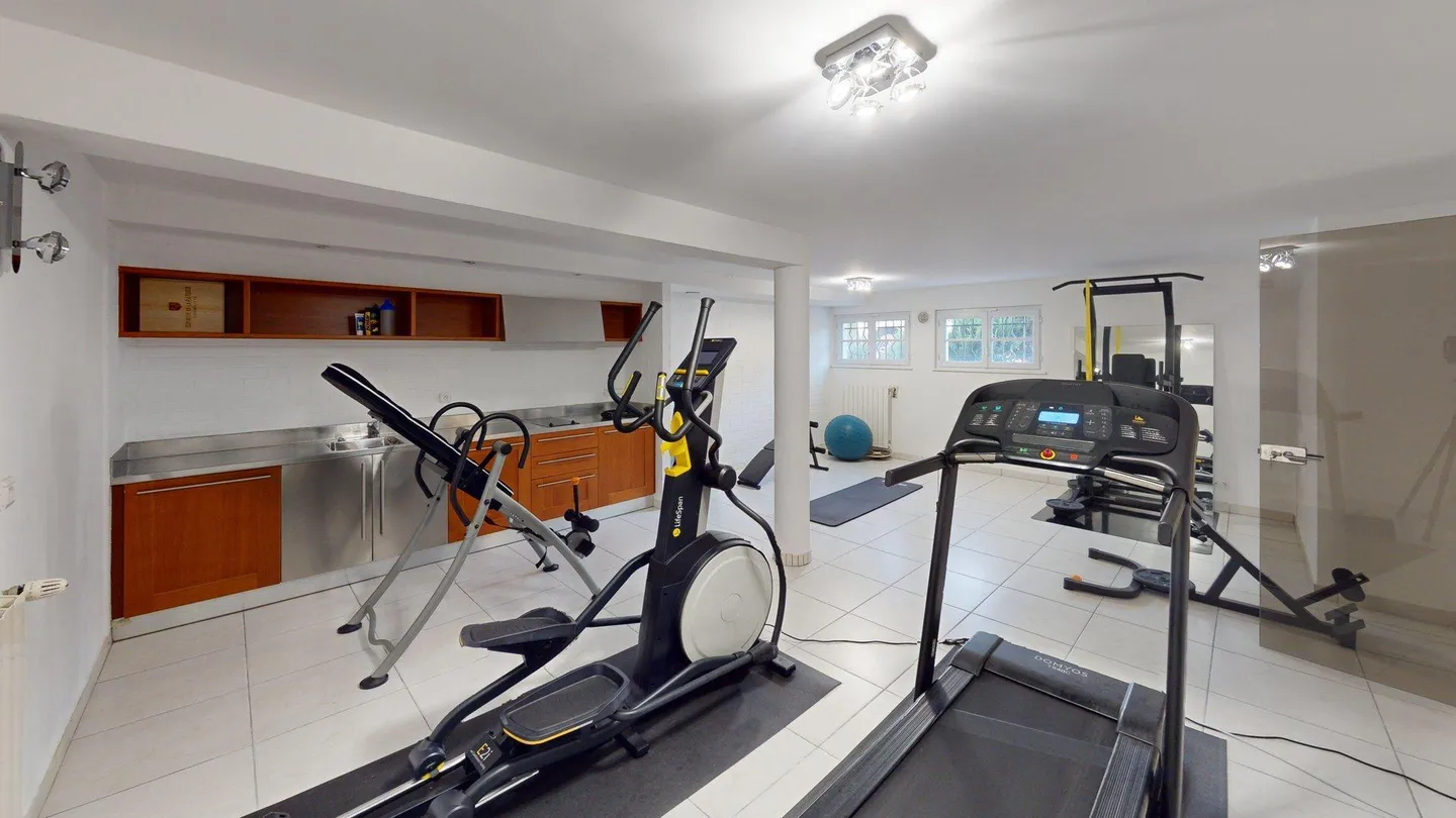 Linke Ufer - Individuelle Villa mit Schwimmbad. - Foto 8 von 8