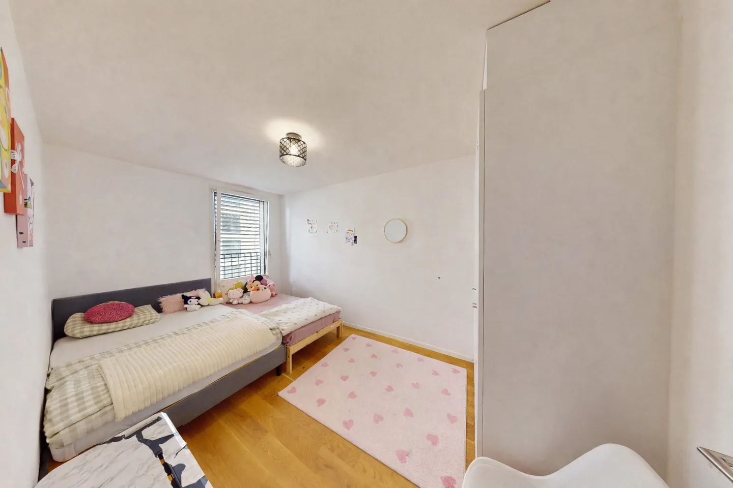 Coup de coeur à Meyrin - 4 pièces récent avec double parking - Photo 7 sur 9