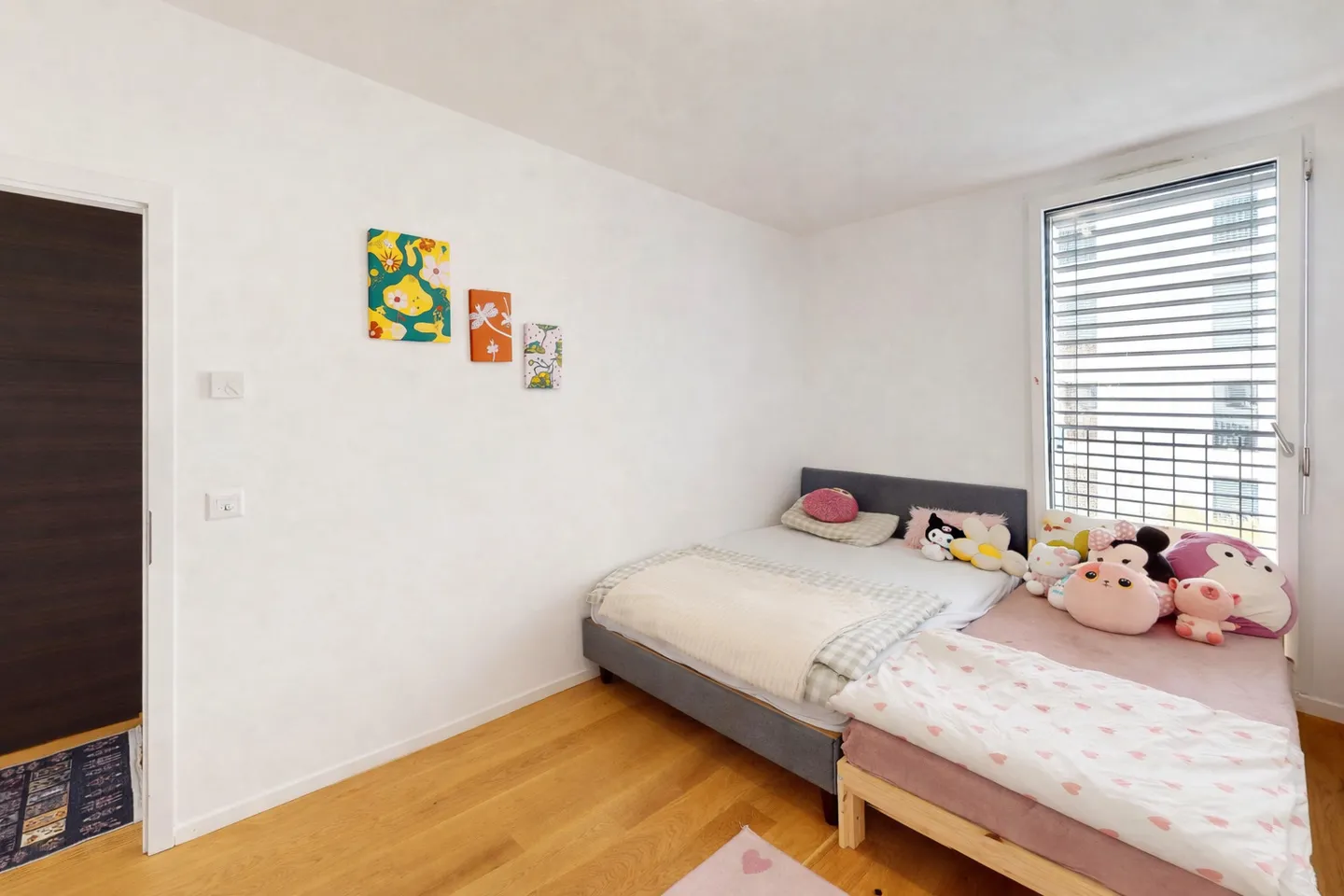 Coup de coeur à Meyrin - 4 pièces récent avec double parking - Photo 8 sur 9