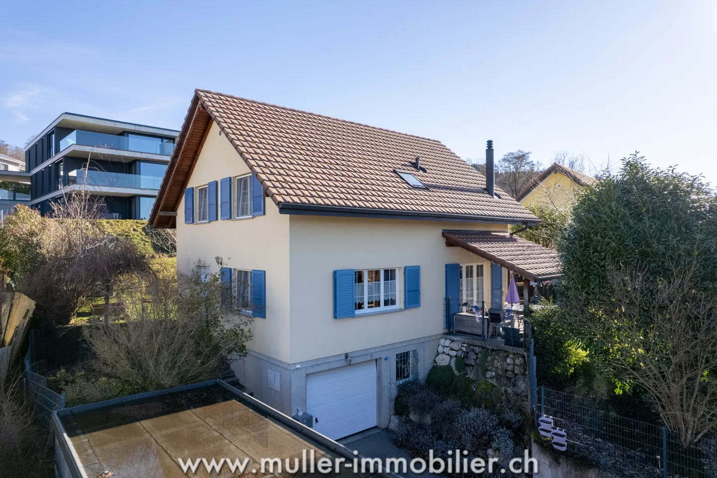 Wunderschöne Einfamilienvilla mit Garten in Ursy - Foto 1 von 13