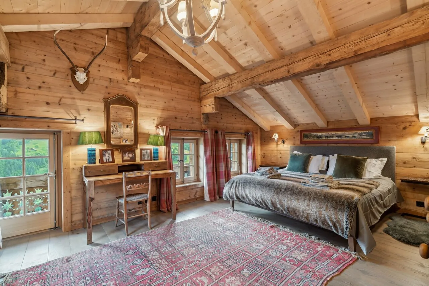 Authentisches Ormonan-Chalet, das inmitten der Natur neu erbaut wurde - Foto 2 von 13