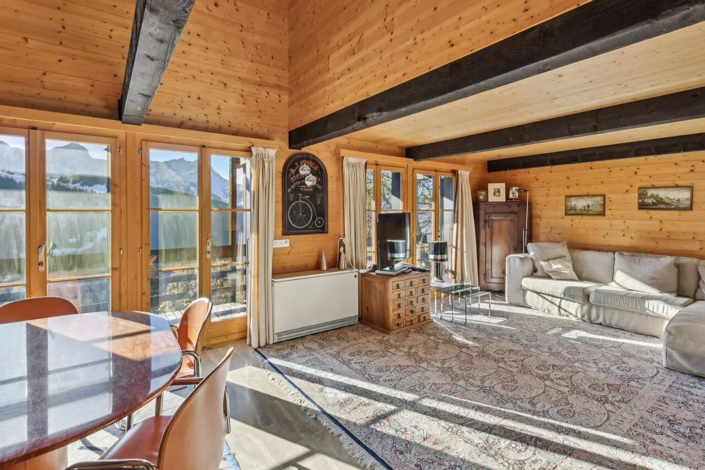 Chalet mitoyen en triplex situé à 200m du téléski de l'Alpe des Chaux - Photo 1 sur 13