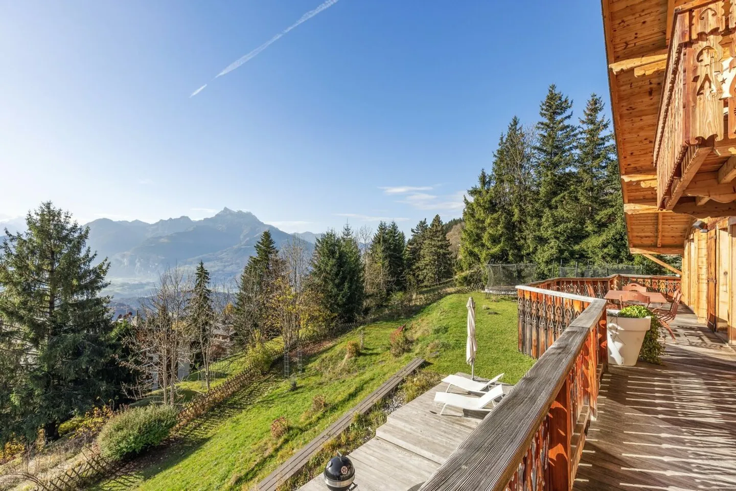 Chalet L'Etoile des Alpes, panoramic view, close to amenities - Photo 13 of 13