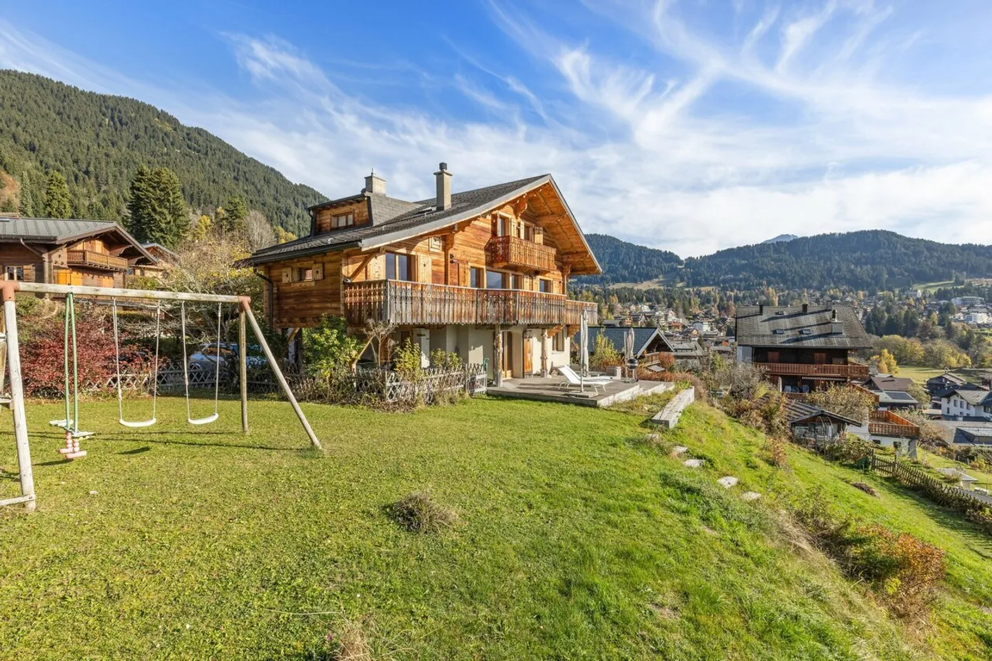 Chalet L'Etoile des Alpes, panoramic view, close to amenities - Photo 5 of 13