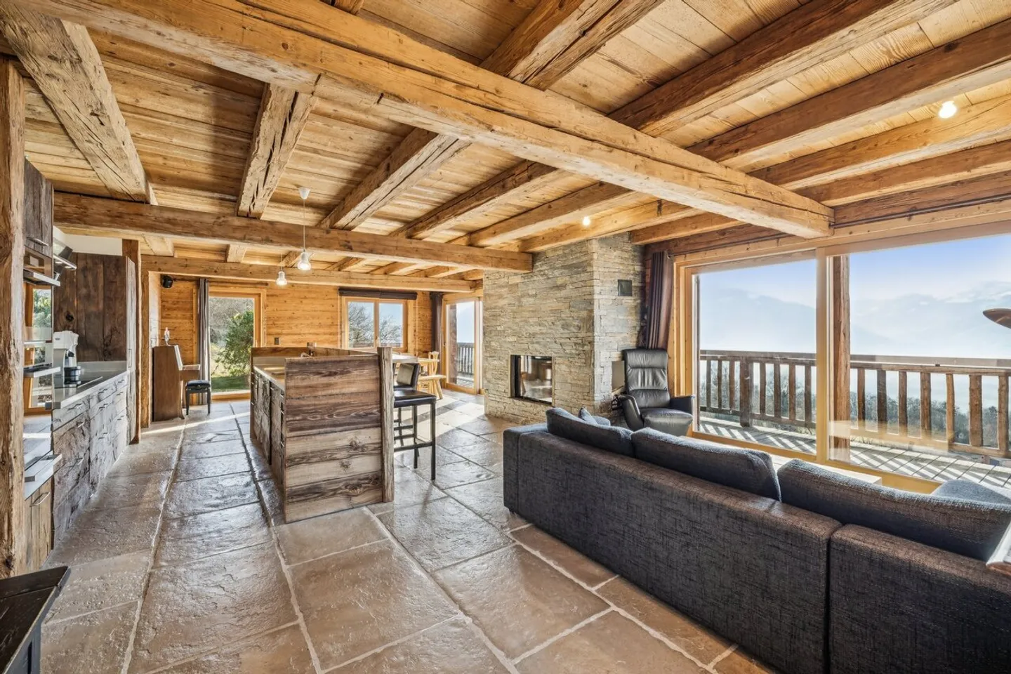 Chalet lussuoso dal fascino moderno e accogliente tra Ollon e Villars - Foto 5 di 12