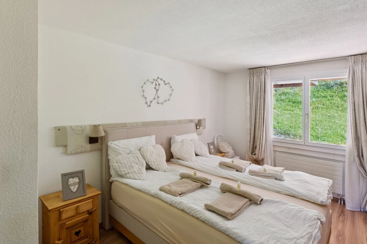 Splendide double appartement rénové avec piscine intérieure - Photo 8 sur 13