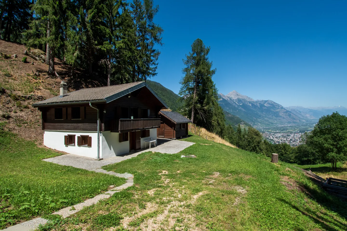 Magnifico chalet nel cuore della natura - Foto 1 di 13