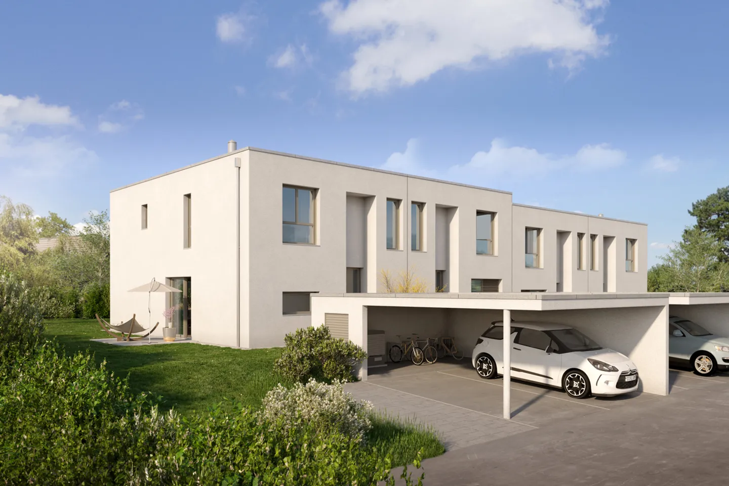 Villa nuova con tetto a capanna e giardino in un quartiere residenziale - Foto 3 di 10