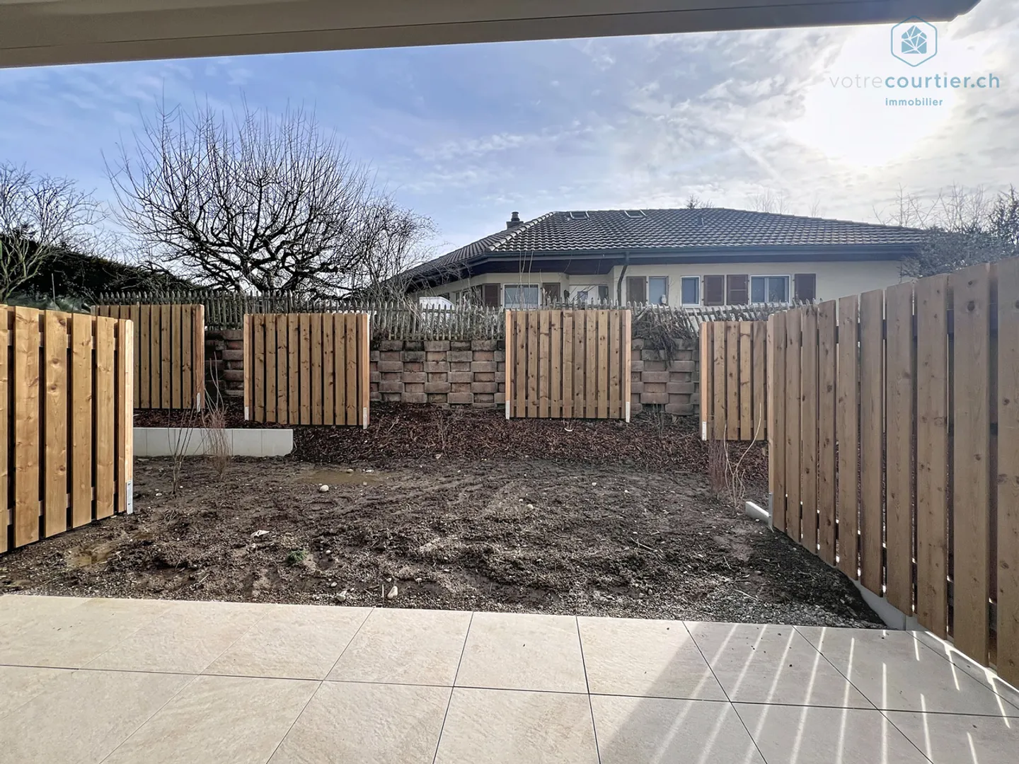 Available immediately, new villa in a quiet area without nuisance - Photo 1 of 11