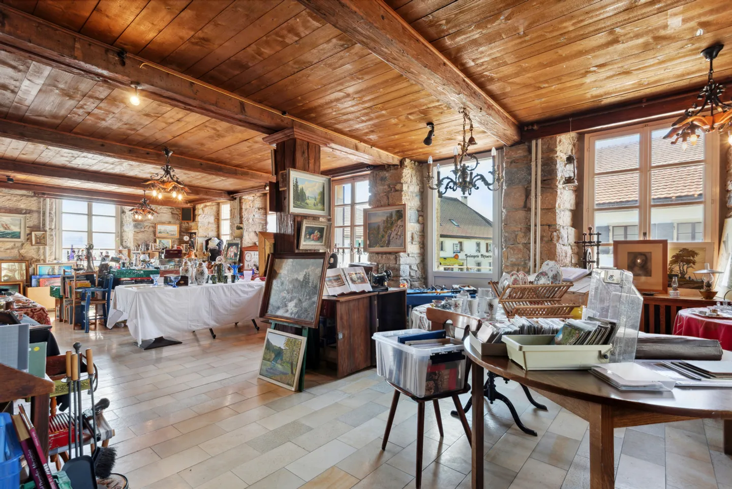 Hôtel Restaurant de La Couronne - Ein historischer Ort! - Foto 3 von 9