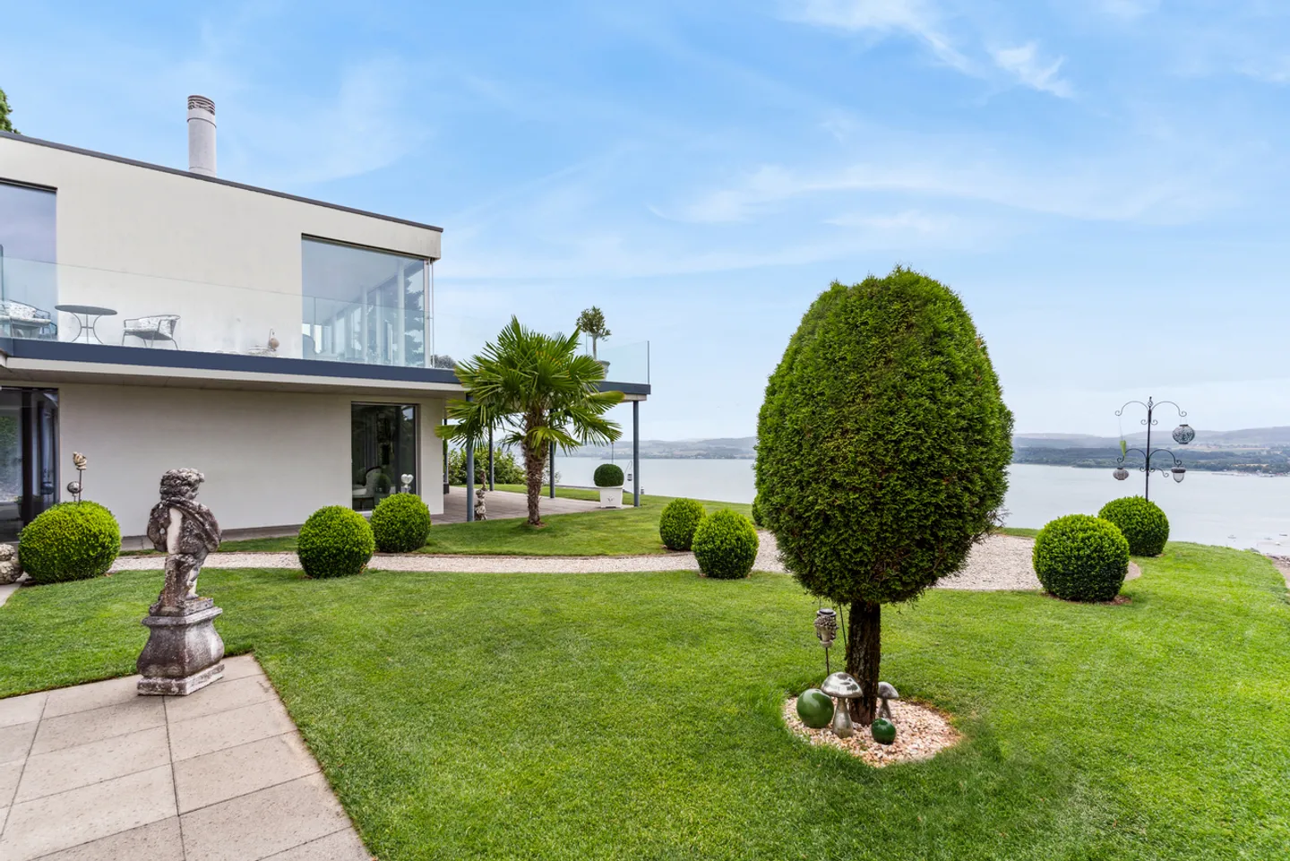 Eccezionale proprietà contemporanea con vista panoramica sul lago - Foto 1 di 12