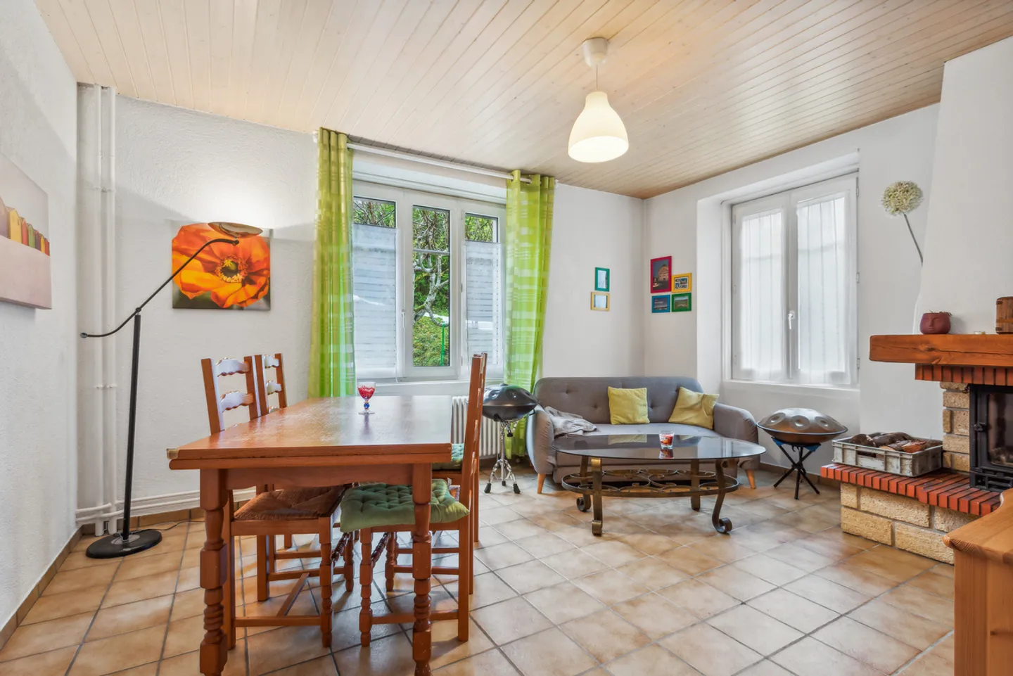 Meisterhaus mit 2 Wohnungen ideal gelegen in Le Locle - Foto 7 von 9