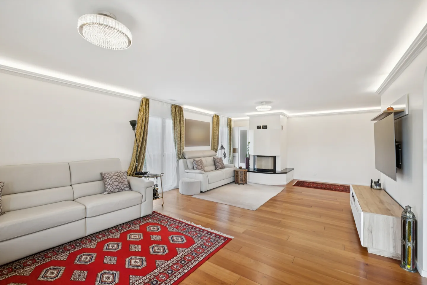 Elegante appartamento di 5,5 locali in un edificio Minergie situato a Hauterive NE - Foto 1 di 10