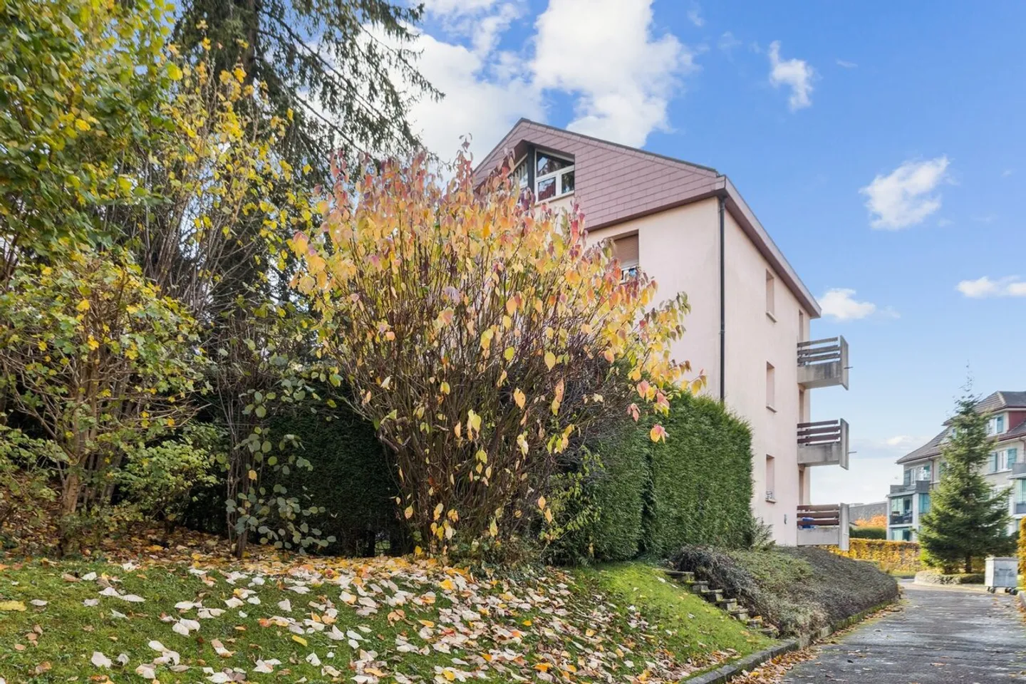 Joli rez-de-jardin, dans un quartier tranquille proche du centre - Photo 12 sur 13