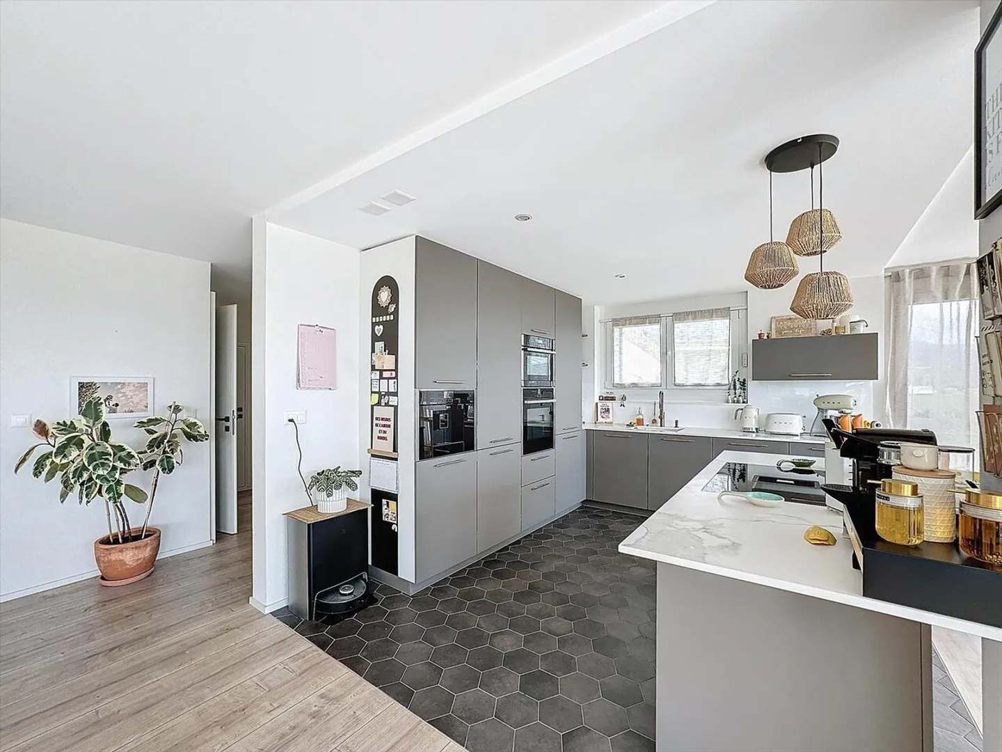 Vue lac &amp; élégance contemporaine avec studio indépendant - Photo 2 sur 6