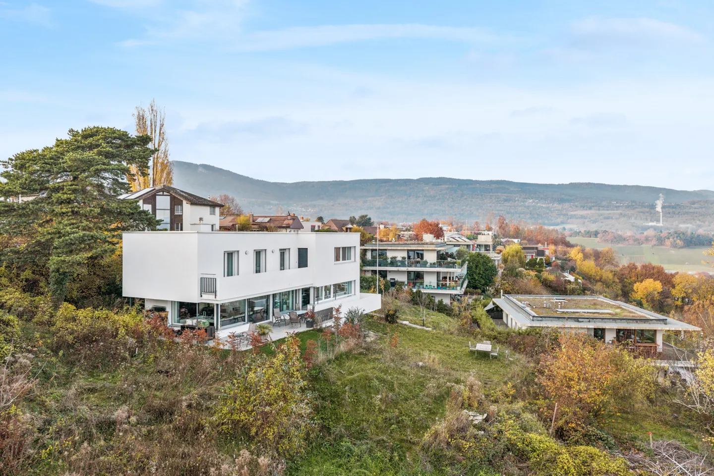 Vue lac &amp; élégance contemporaine avec studio indépendant - Photo 3 sur 8