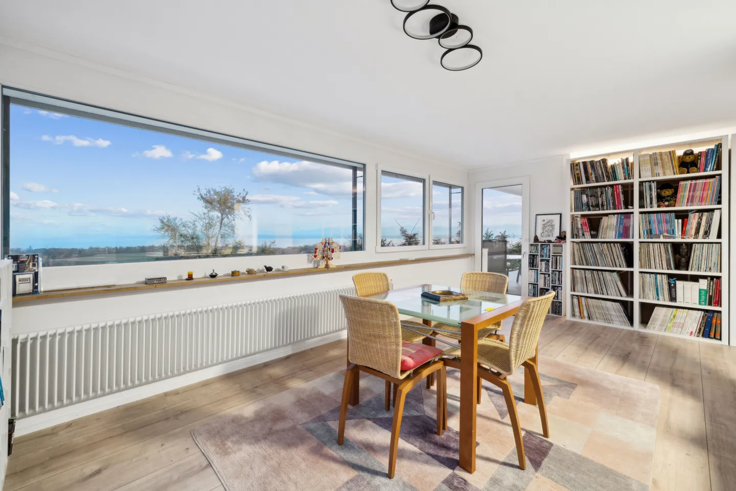 Vue lac &amp; élégance contemporaine avec studio indépendant - Photo 5 sur 8