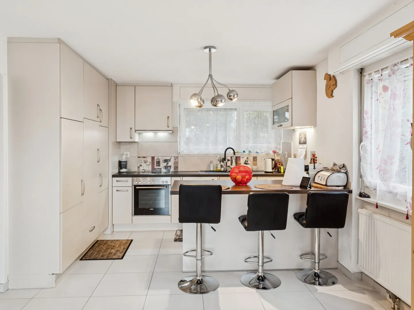 Charme et douceur de vivre : votre maison jumelée à Marly - Photo 2 sur 7