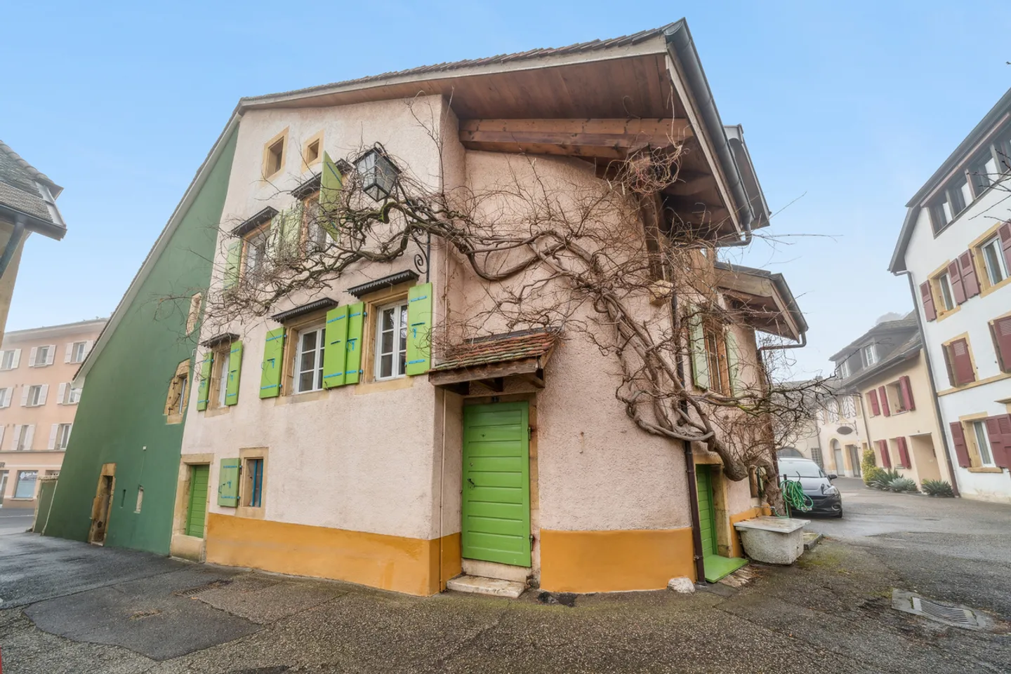 Charming village house with gardens! - Photo 2 of 13