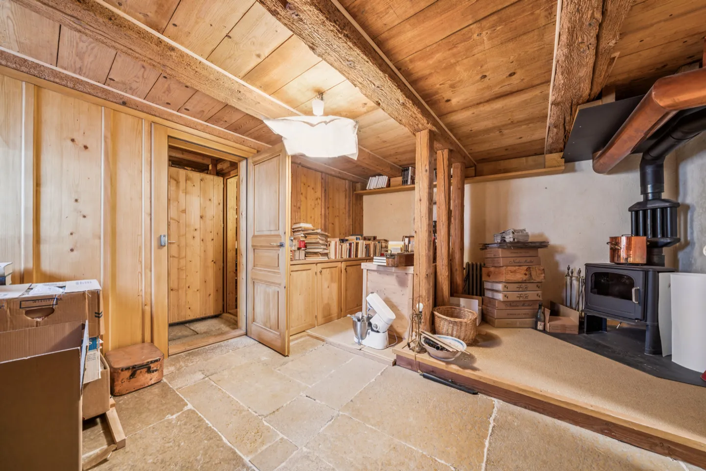 Charming village house with gardens! - Photo 12 of 13