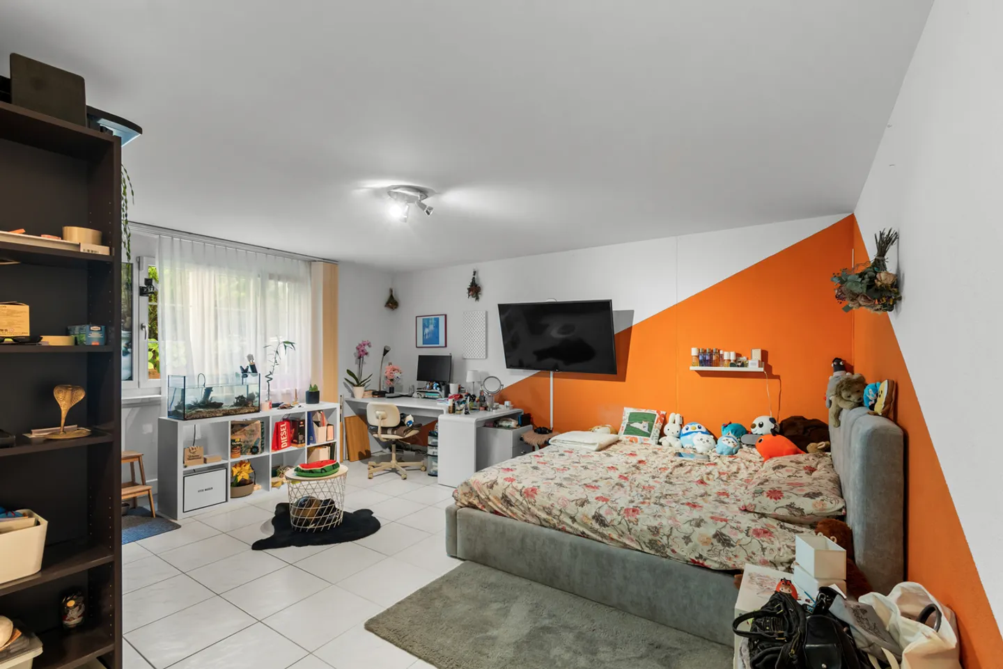 Comfortable condominium with spacious garden area - Photo 13 of 13